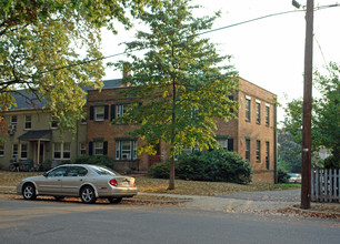 822 S Alfred St in Alexandria, VA - Building Photo - Building Photo