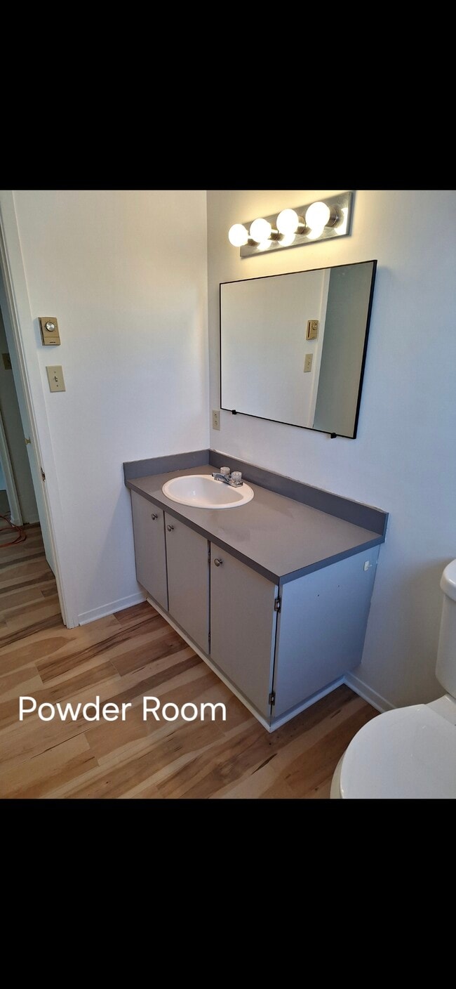 195 Columbus Av in Ottawa, ON - Building Photo - Building Photo