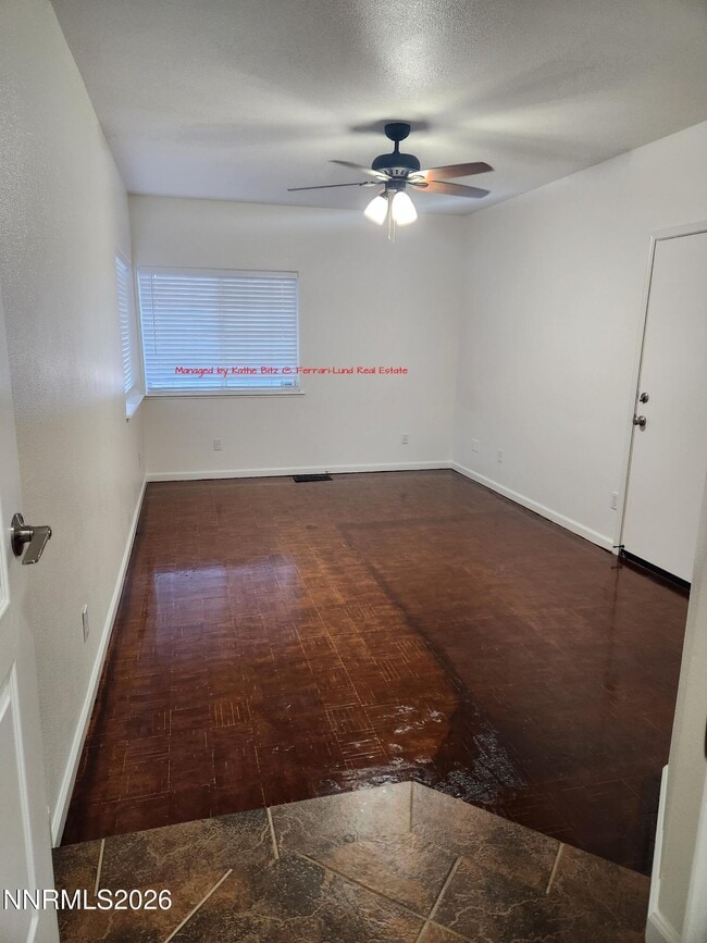 3653 Hemlock Ct in Reno, NV - Building Photo - Building Photo