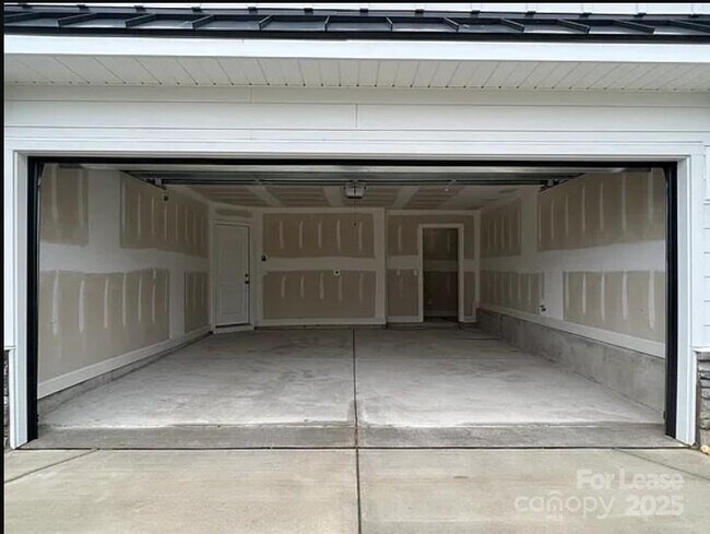 9221 Walnut Hl Rd NW in Concord, NC - Building Photo - Building Photo