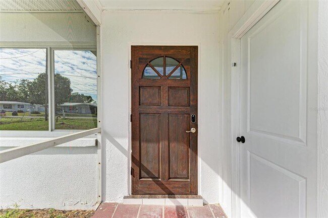 818 Padgett Ave in Sarasota, FL - Building Photo - Building Photo