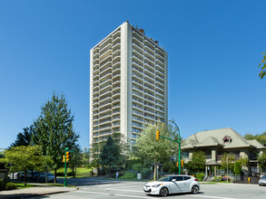 Brent Gardens in Burnaby, BC - Building Photo - Building Photo