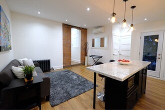 326 High Park Av in Toronto, ON - Building Photo - Building Photo