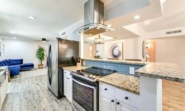 4905 Avery Pl in The Colony, TX - Building Photo - Building Photo