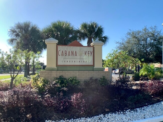 property at 3700 Idlebrook Cir