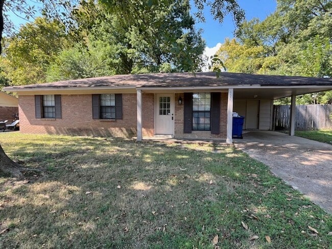 property at 5551 Winterwood Dr