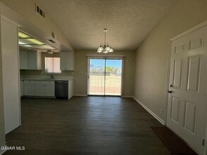 11340 E Avenue R in Littlerock, CA - Building Photo - Building Photo