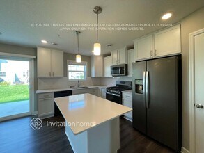 1261 Upper 143rd Ct E in Rosemount, MN - Foto de edificio - Building Photo