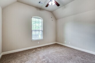 5249 Buffalo Gap Trail in Fort Worth, TX - Building Photo - Building Photo