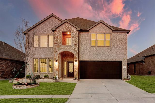 213 Mount Olive Ave in McKinney, TX - Building Photo