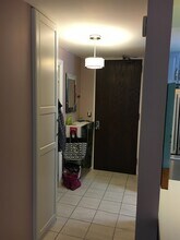 233 E Erie St, Unit 1902 in Chicago, IL - Building Photo - Building Photo