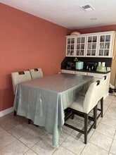 5800 Lumberdale Rd in Houston, TX - Building Photo - Building Photo