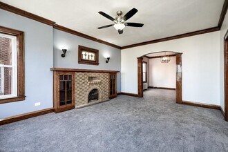 5225 W Melrose St in Chicago, IL - Building Photo - Building Photo