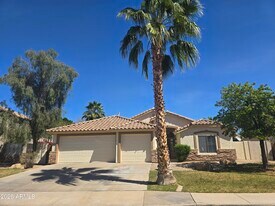 1074 E Cathy Dr in Gilbert, AZ - Building Photo