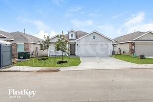 5402 Basil Chase in Saint Hedwig, TX - Building Photo