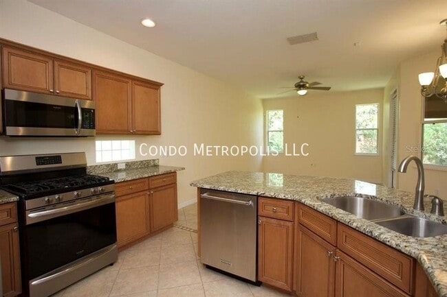 1053 Lascala Dr in Windermere, FL - Building Photo - Building Photo