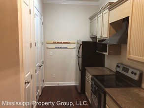 101 Ricky D Britt Sr Blvd-Unit -8 - DeLavine in Oxford, MS - Building Photo - Building Photo