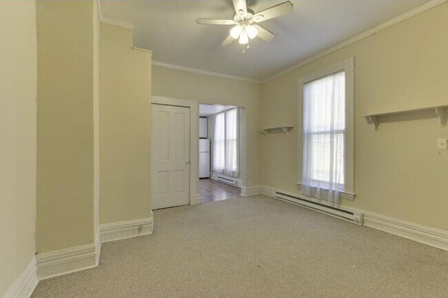 441 W Lynnhurst Ave in St. Paul, MN - Building Photo - Building Photo