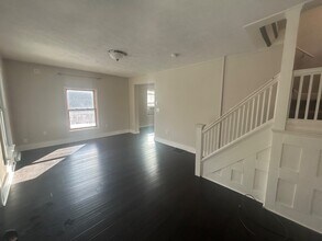 127 Hyers St in Ithaca, NY - Building Photo - Building Photo