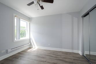7710 N Sheridan Rd in Chicago, IL - Building Photo - Building Photo