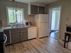 869 Hillside Dr in Lewiston, NY - Building Photo - Building Photo