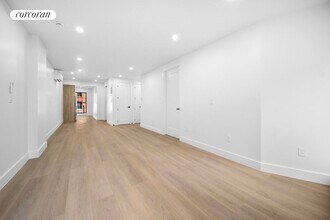 166 S 2nd St in Brooklyn, NY - Building Photo - Building Photo