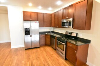 3705 N Kedzie Ave in Chicago, IL - Building Photo - Building Photo