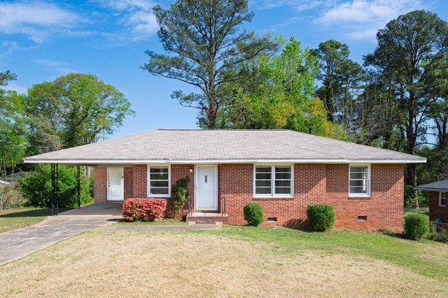 1216 Sanders Way in Lake City, GA - Building Photo - Building Photo