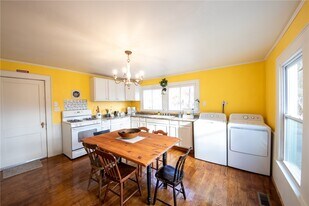 345 Dorr Edson Rd #2 in Oneonta, NY - Building Photo