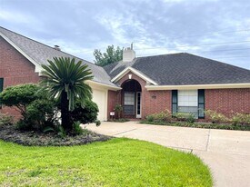 4418 Chestnut Meadow Dr in Sugar Land, TX - Building Photo