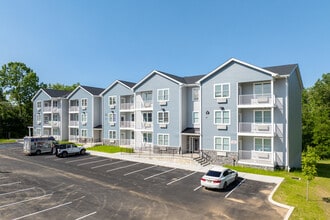 Jordan View Parke Apartments in Allentown, PA - Foto de edificio - Building Photo