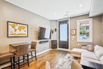 1521 9th St NW in Washington, DC - Building Photo - Building Photo