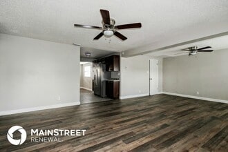11648 Easy St in Largo, FL - Building Photo - Building Photo