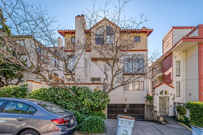 property at 2578 Virginia St
