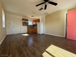 400 N 15th St in Las Vegas, NV - Building Photo - Building Photo