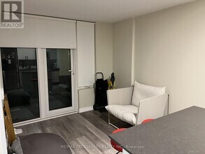 38 Monte Kwinter Ct in Toronto, ON - Building Photo - Building Photo