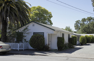 Highlands Court Apartments