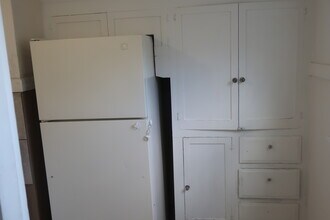 21 S Franklin Ave, Unit B in Wenatchee, WA - Building Photo - Building Photo