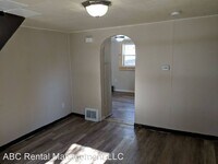 914 Barnard St photo'