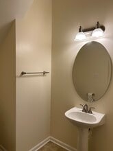 13120 Erwin Rd in Charlotte, NC - Building Photo - Building Photo