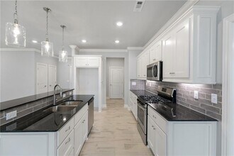 520 Piper Ln in Centerton, AR - Building Photo - Building Photo