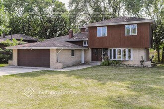 9922 S 86th Ave in Palos Hills, IL - Building Photo - Building Photo