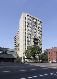 860 Harrison Avenue Tower Apartments