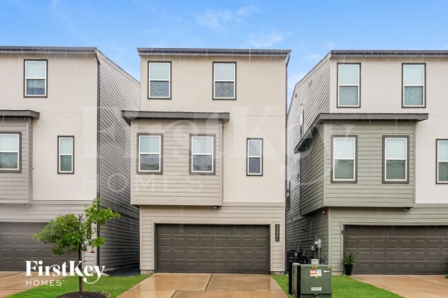 property at 18624 Whimsic Aly
