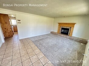 2291 Longmeadow Dr in Taylorsville, UT - Building Photo - Building Photo