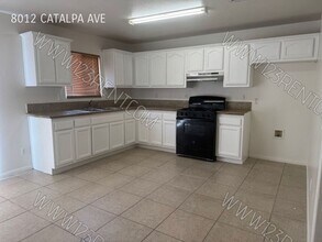 8012 Catalpa Ave in California City, CA - Building Photo - Building Photo