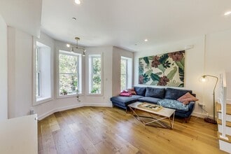 25 U St NE, Unit 2 in Washington, DC - Building Photo - Building Photo