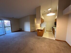 45922 Purple Sage Ct in Belleville, MI - Building Photo - Building Photo