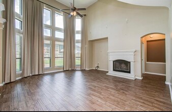 13719 Kingston River Ln in Houston, TX - Building Photo - Building Photo