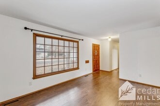 6815 E Zimmerly St in Wichita, KS - Building Photo - Building Photo